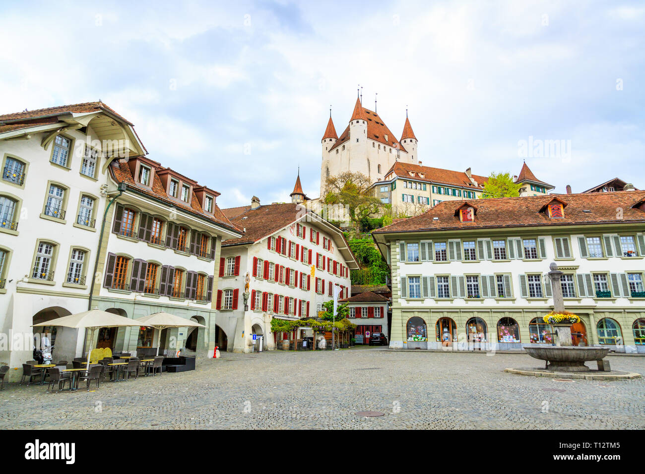 Altstädter Ring in der Stadt Thun im Kanton Bern, Schweiz Stockfoto