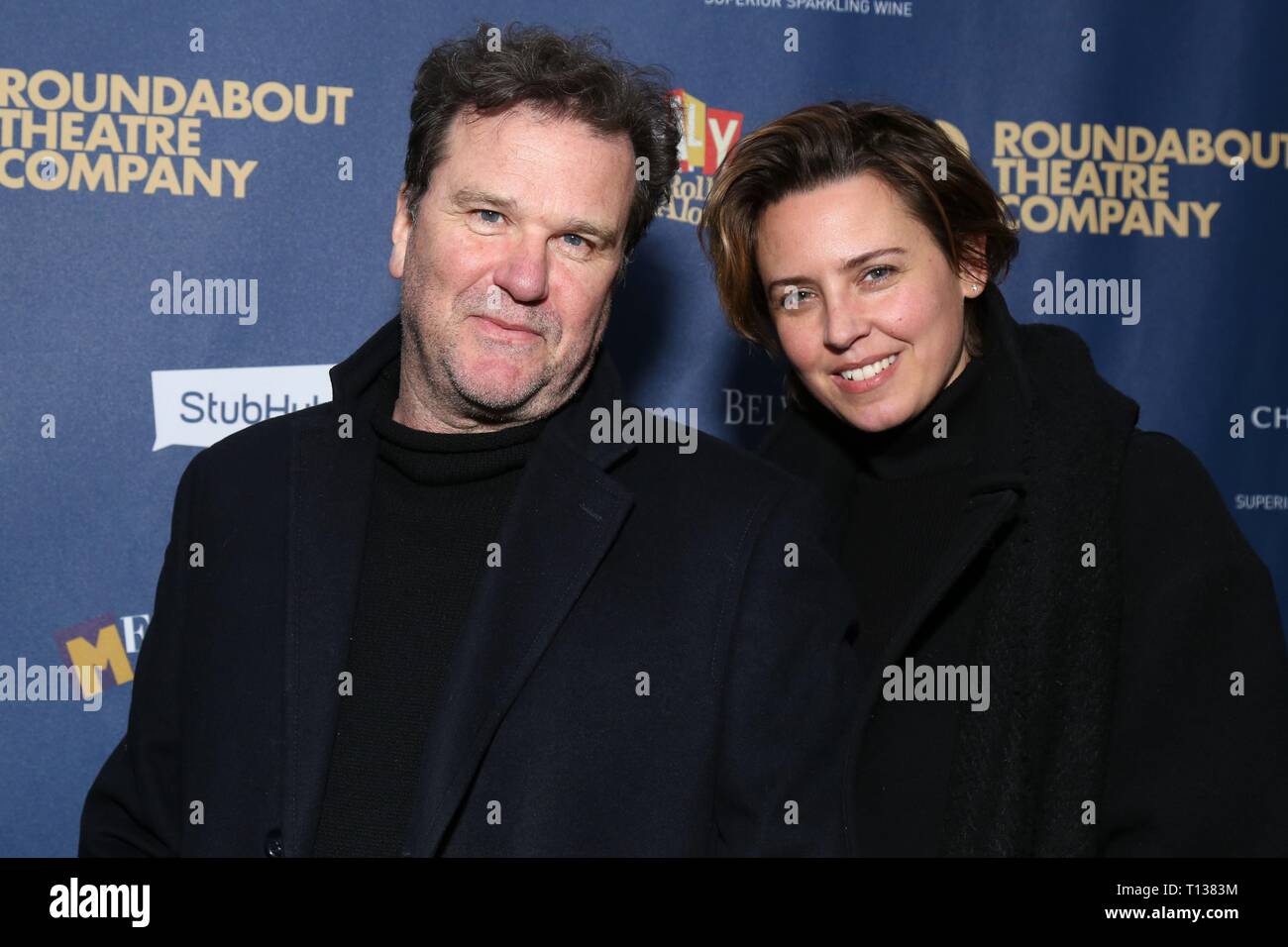 Douglas Hodge Stockfotos Und Bilder Kaufen Alamy Douglas Hodge Stockfotos Und Bilder Kaufen Alamy