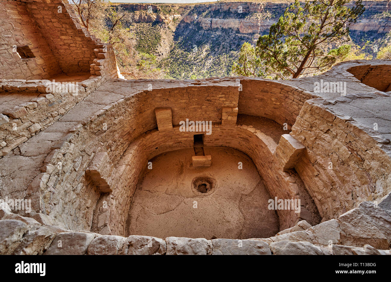 Balkon House, Cliff dwellings in Mesa-Verde-Nationalpark, UNESCO-Weltkulturerbe, Colorado, USA, Nordamerika Stockfoto