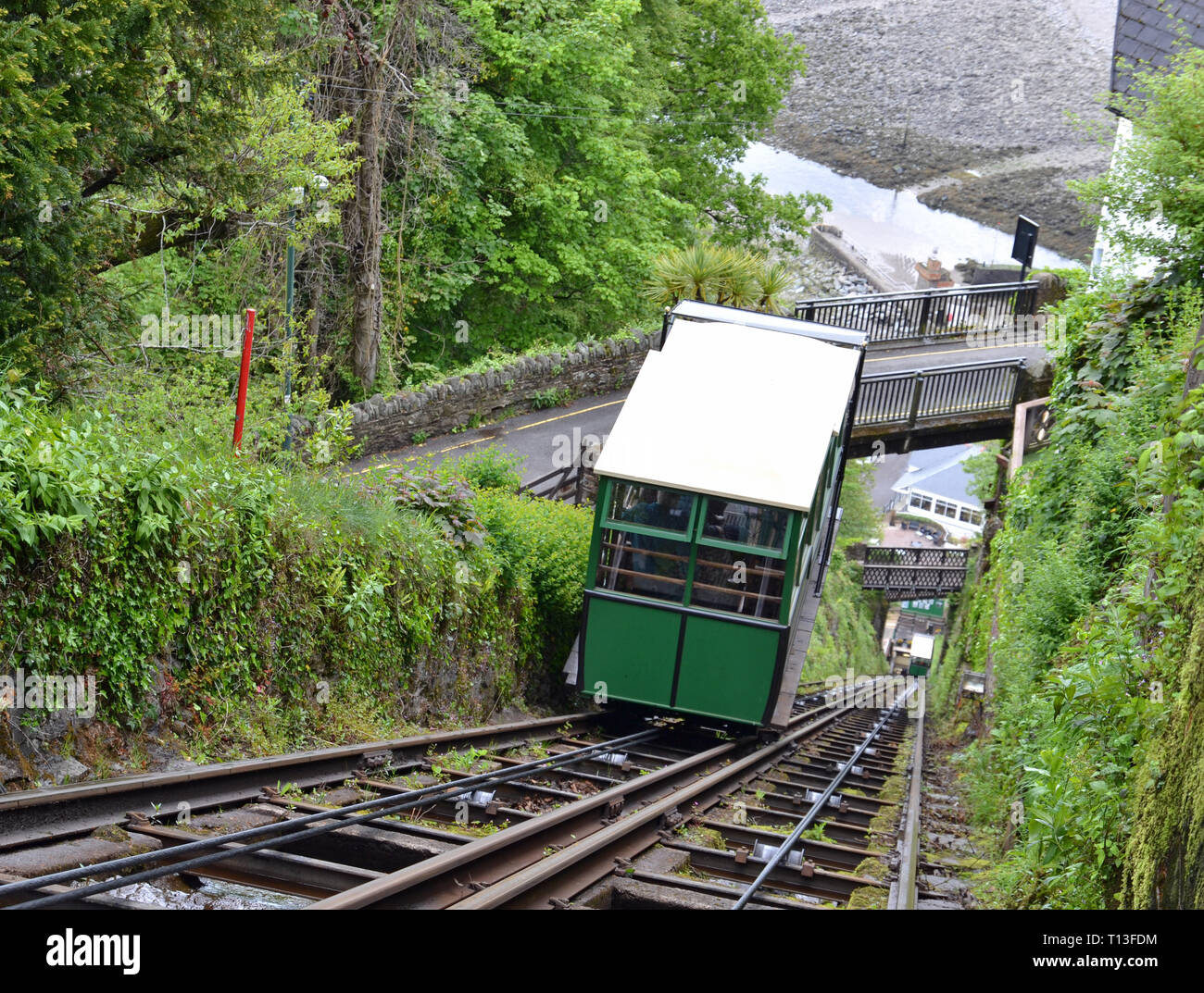 Lynton und Lynmouth Standseilbahn Cliff Railway, Linton, North Devon, Großbritannien. Dieses Wasser angetriebene Bahn verbindet die Partnerstädte von Lynton und Lynmouth. Stockfoto