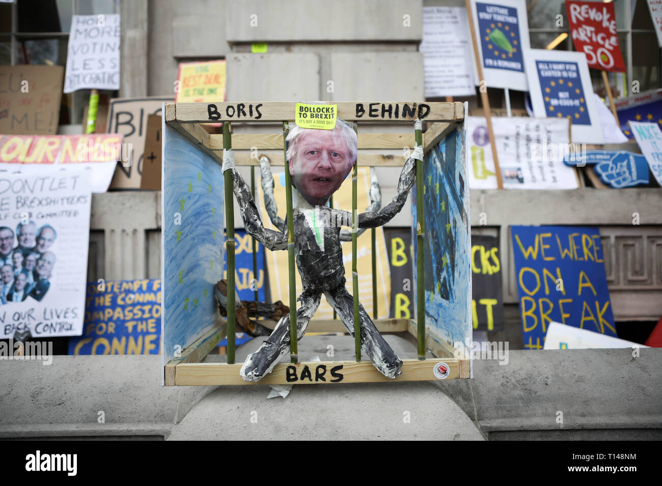 23. März, 2019. Menschen versammeln sich die Park Lane vor marschieren Parliament Square ein Völker Abstimmung über die endgültige brexit Angebot zu verlangen. Penelope Barritt/Alamy leben Nachrichten Stockfoto