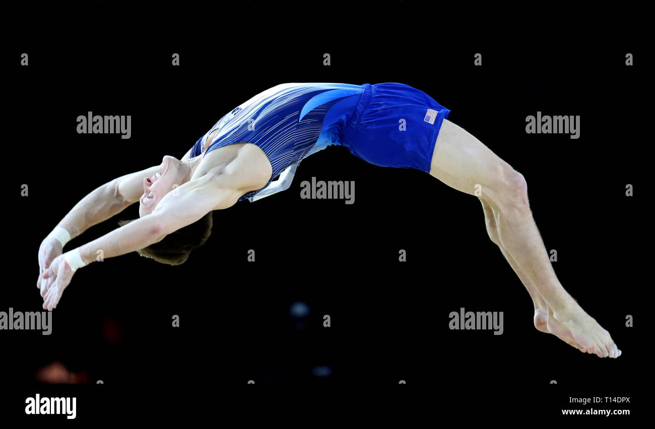 Die USA Allan Bower führt auf dem Boden während der Gymnastik Wm in den Resorts World Arena, Birmingham. Stockfoto