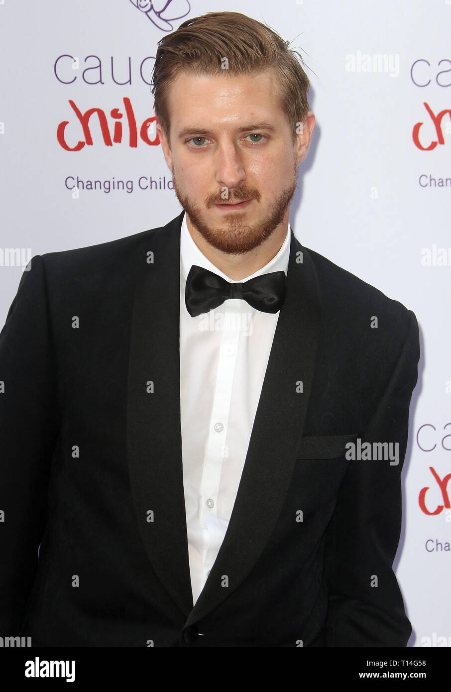 Jun 22, 2016 - London, England, UK-2016 Caudwell Butterfly Ball, die Grosvenor House Hotel - Roter Teppich Ankünfte Foto zeigt: Gast Stockfoto