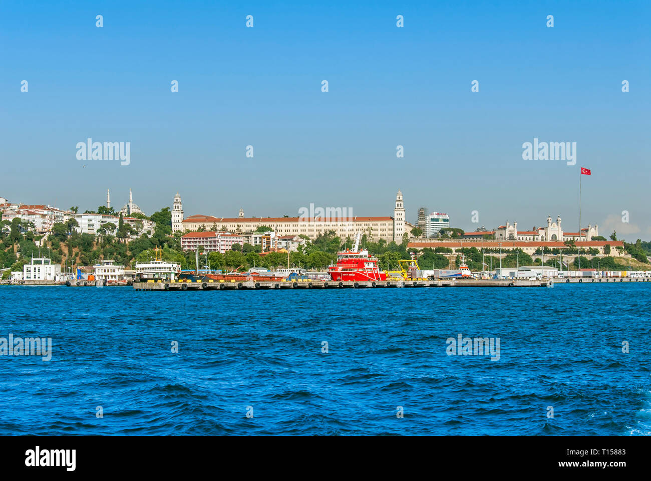 Istanbul, Türkei, 8. Juni 2018: Selimiye Kasernen bei Harem Uskudar Bezirk von Istanbul Stockfoto