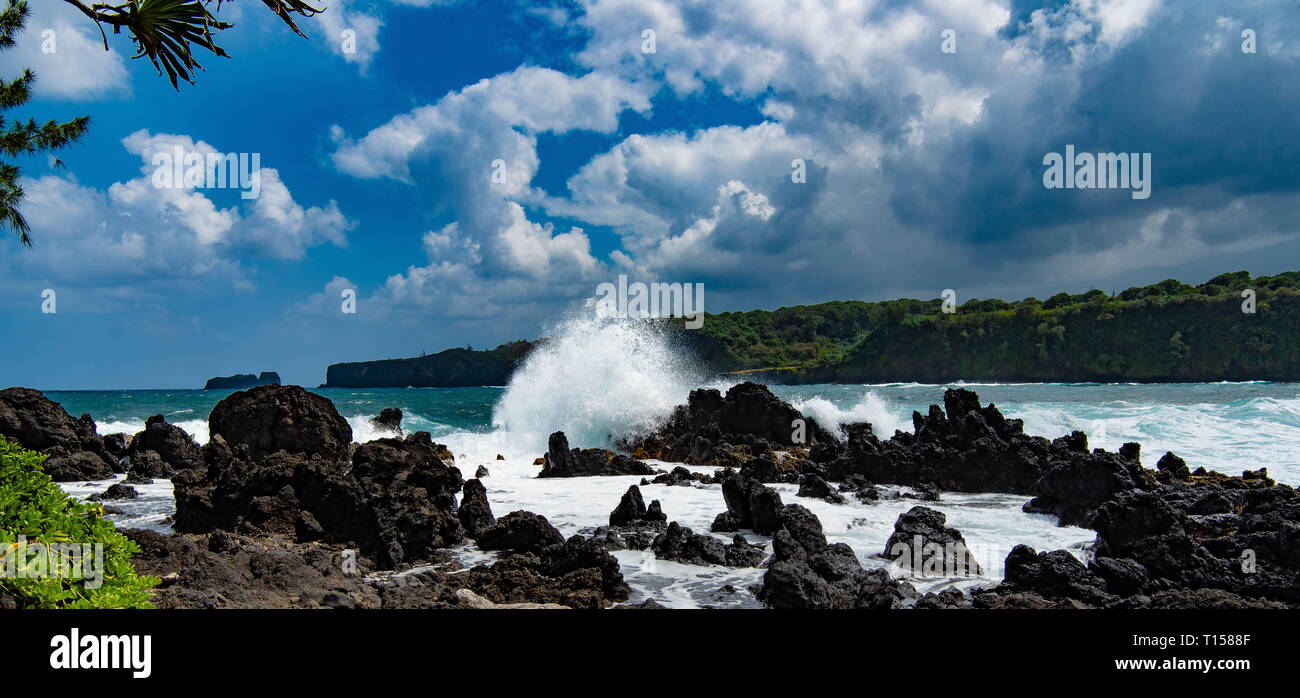 Super Strand Szenen auf dem Weg nach Hana, North Shore, Maui, Hawaii Stockfoto