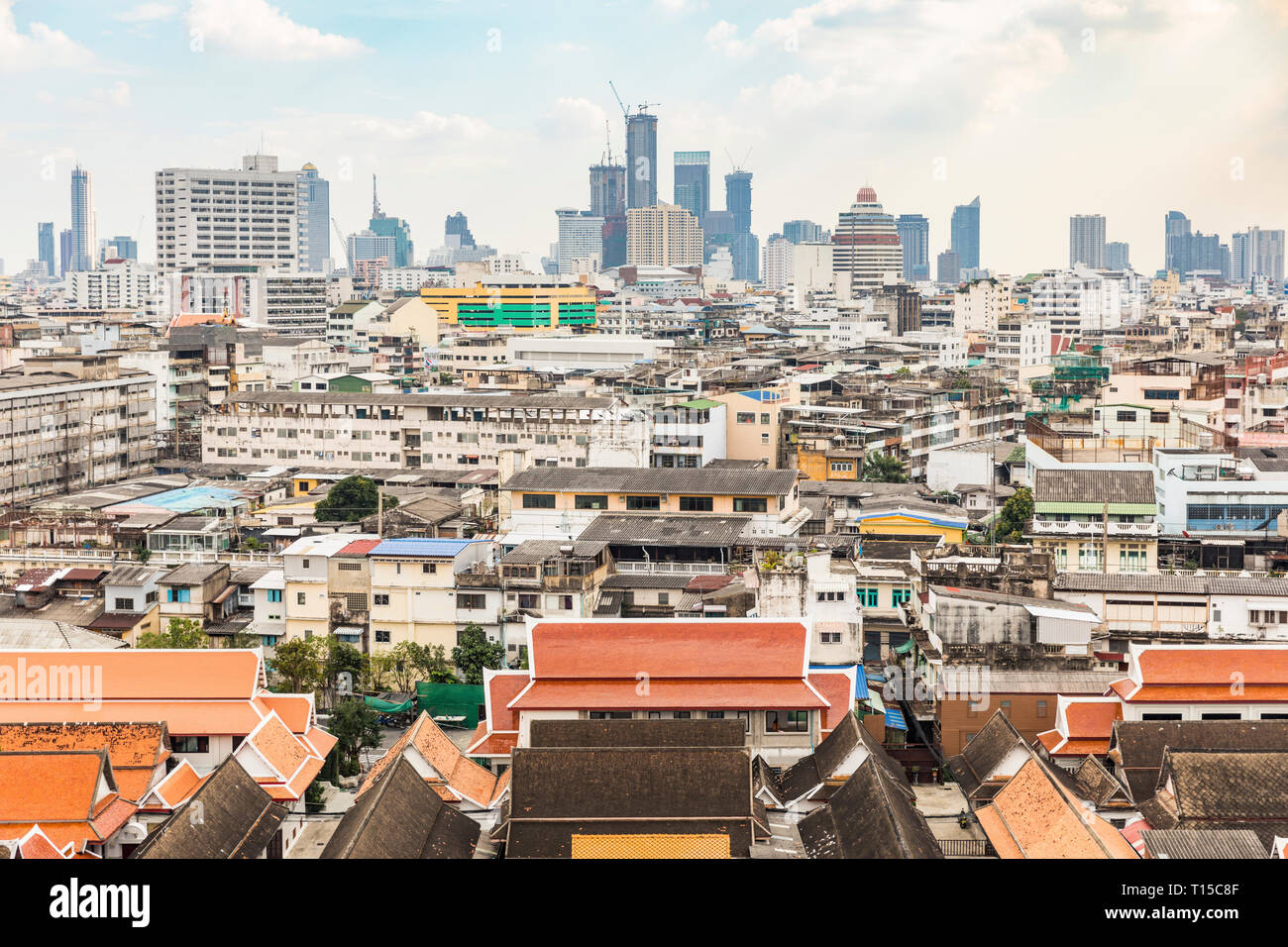 Thailand, Bangkok, Luftaufnahme der Stadt mit verschiedenen Bereichen Stockfoto