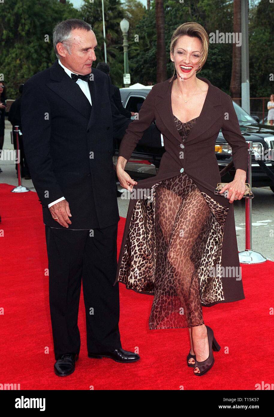 LOS ANGELES, Ca. März 12, 1997, 11 Mär 97: Schauspieler Dennis Hopper & Frau Victoria Duffy am Blockbuster Entertainment Awards. Stockfoto