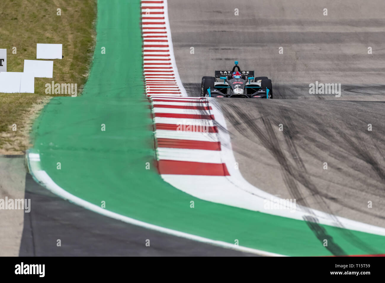 Austin, Texas, USA. 23 Mär, 2019. COLTON HERTA (R) (88) der Vereinigten Staaten durch die dreht sich während der Praxis geht für die INDYCAR Klassiker am Stromkreis des Americas in Austin, Texas. (Bild: © Walter G Arce Sr Asp Inc/ASP) Stockfoto