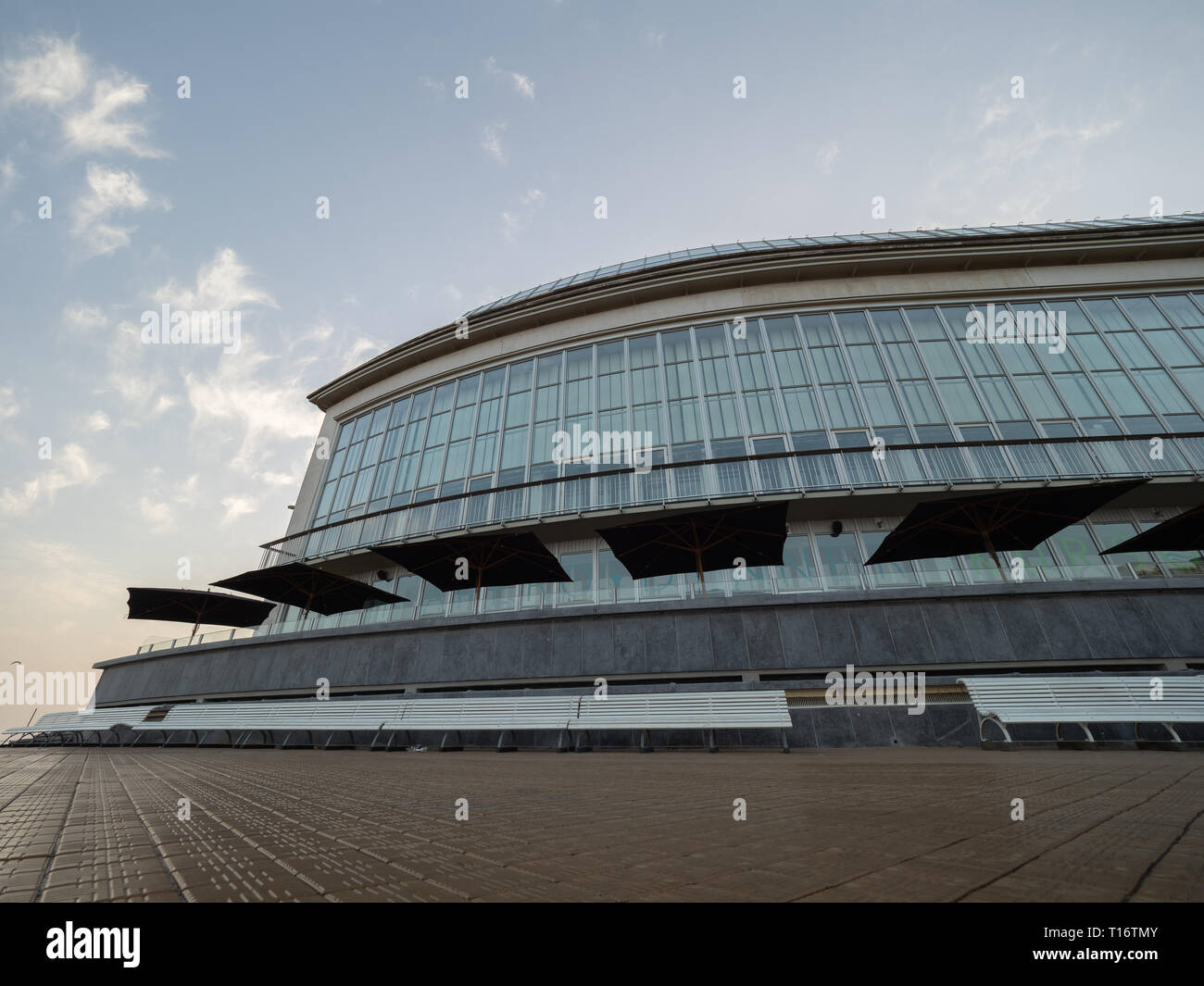 Ostende, Belgien - 7 August 2018: Bild der Casino Kursaal eines der größten Casinos in Europa. Stockfoto