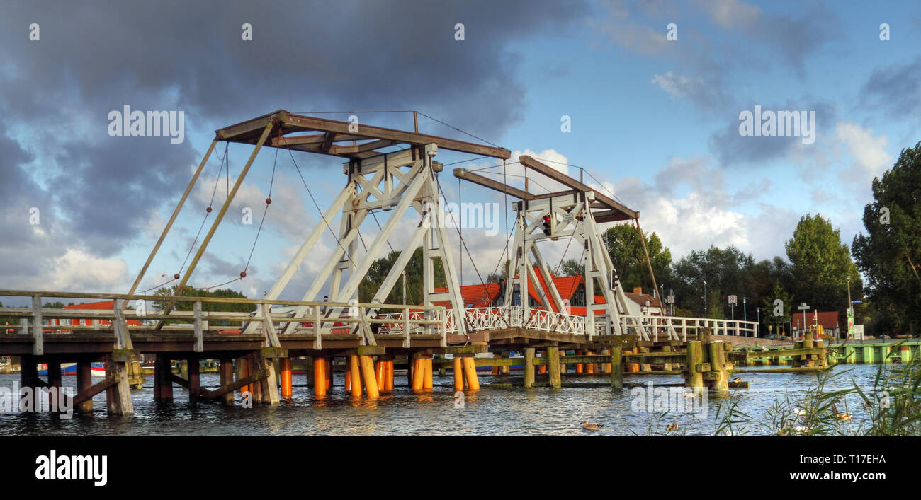 Historische Brücke Eldena bei Greifswald (Deutschland) Stockfoto