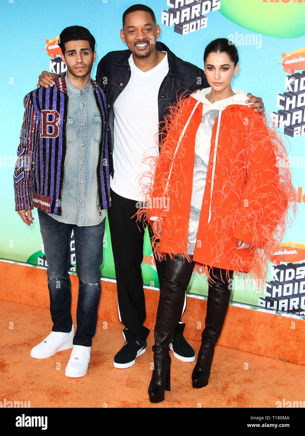 Los Angeles, USA. 23 Mär, 2019. Mena Massoud, Will Smith und Naomi Scott ankommen am Nickelodeon Kids' Choice Awards 2019 an der USC Galen Center am 23. März 2019 in Los Angeles, Kalifornien, USA. (Foto von Xavier Collin/Image Press Agency) Quelle: Bild Presse Agentur/Alamy leben Nachrichten Stockfoto