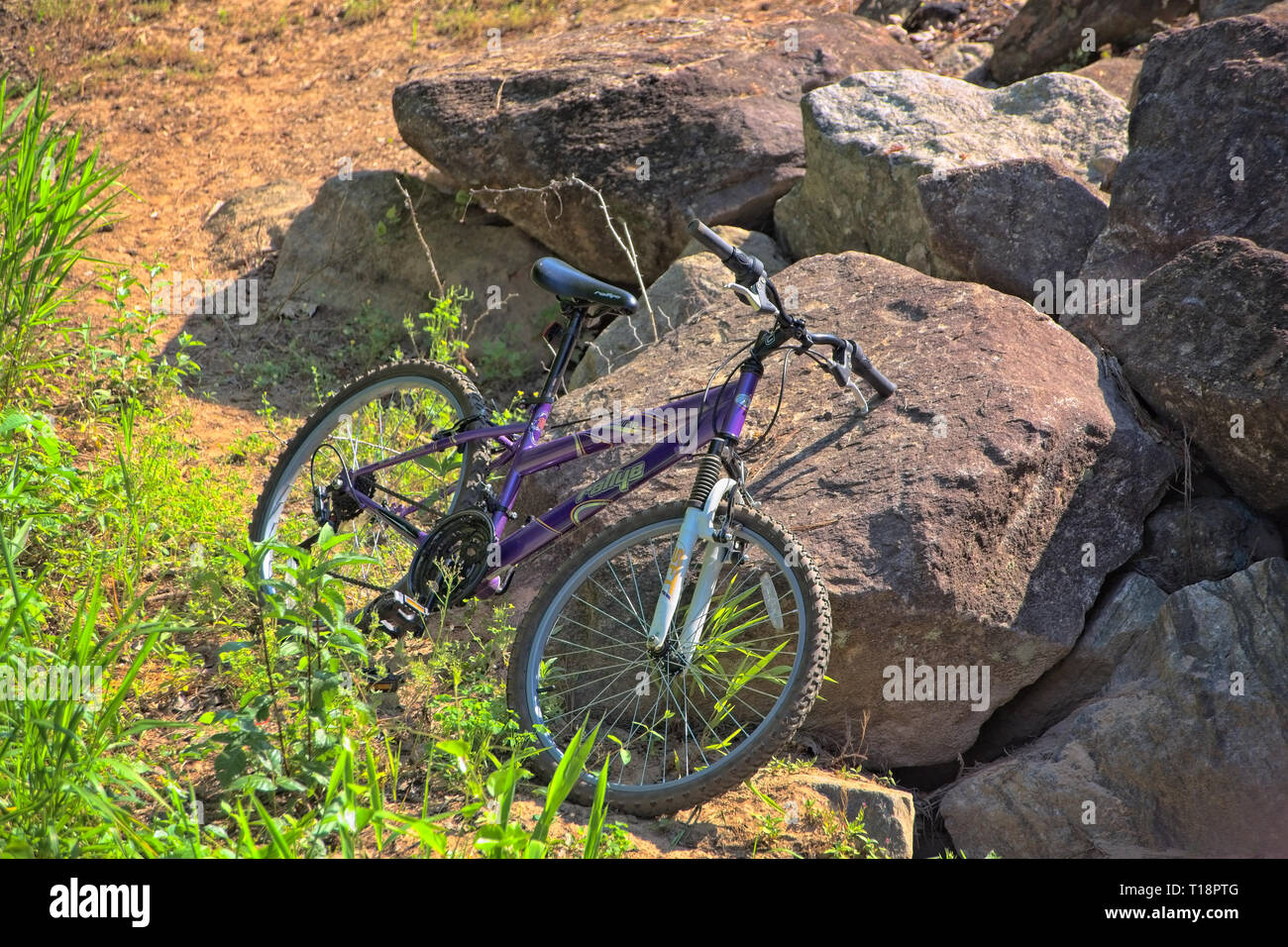 ALPHARETTA, Georgia - 13. Mai, 2018: Der Big Creek Greenway ist über 20 km Asphalt und board Fitness Trails spanning zwei Grafschaften nördlich von Atlanta. Stockfoto