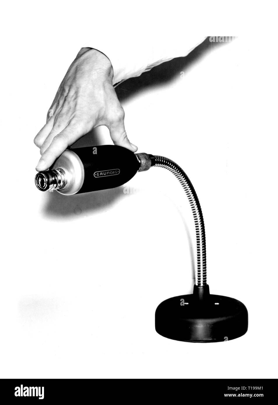 Rundfunk, Fernsehen, Kameras, Grundig Fernauge pocket Kamera, Deutschland, 1960er Jahre, Additional-Rights - Clearance-Info - Not-Available Stockfoto