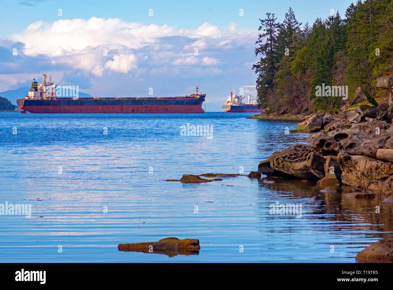 Blick auf den Hafen von Nanaimo und Georgia Meerenge von Jack Point Park in Vancouver Island, BC, Kanada Stockfoto