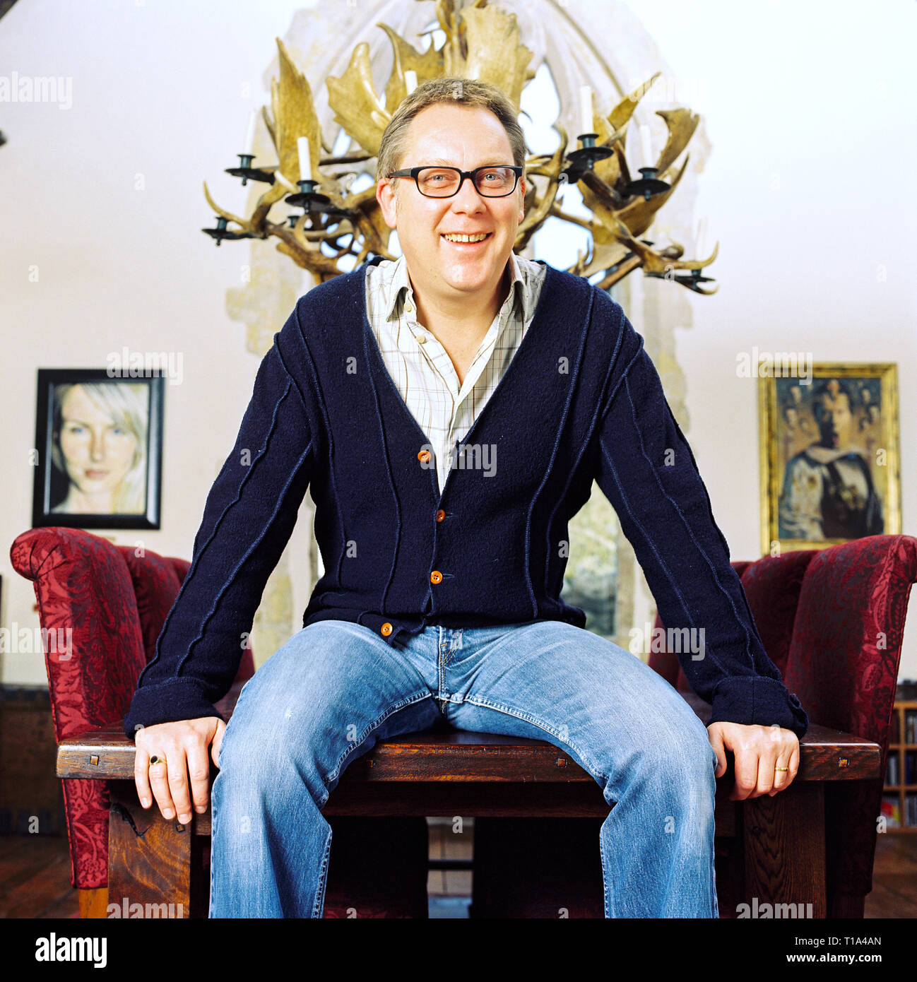 Porträt der Schauspieler Vic Reeves fotografiert zu Hause im März 2006 Stockfoto