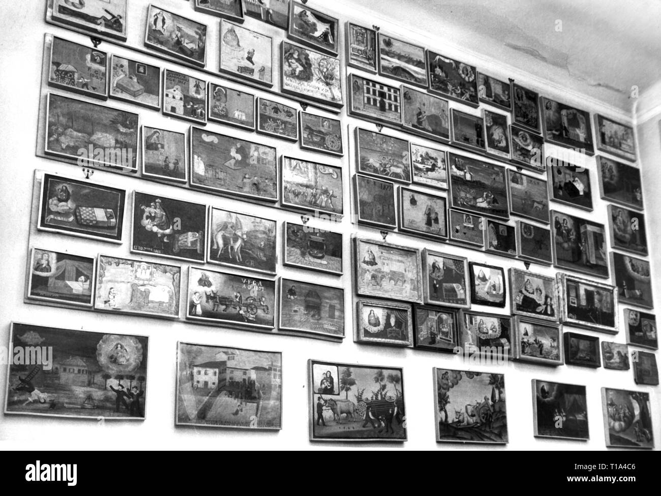 Religion, Votivbildern, Stücke der Sammlung von Ermanno Mori spanning über 1000 Bilder, Mailand, Februar 1964, Additional-Rights - Clearance-Info - Not-Available Stockfoto