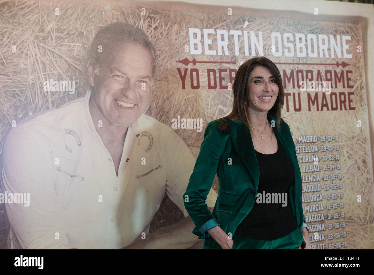 Madrid, Spanien. 25 Mär, 2019. Paz Padilla am Fotoshooting vor dem Konzert gesehen. Bertín Osborne am Teatro Calderón in Madrid, wo er präsentiert "Yo debí enamoarme de tu Madre', sein neues Album. Credit: Jesús Hellin/Alamy leben Nachrichten Stockfoto