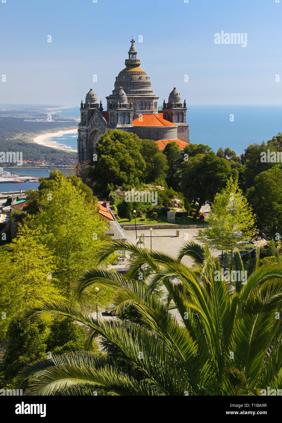 Basilica de Santa Luzia am Monte Santa Luzia in der Nähe von Viana do Castelo, Portugal Stockfoto