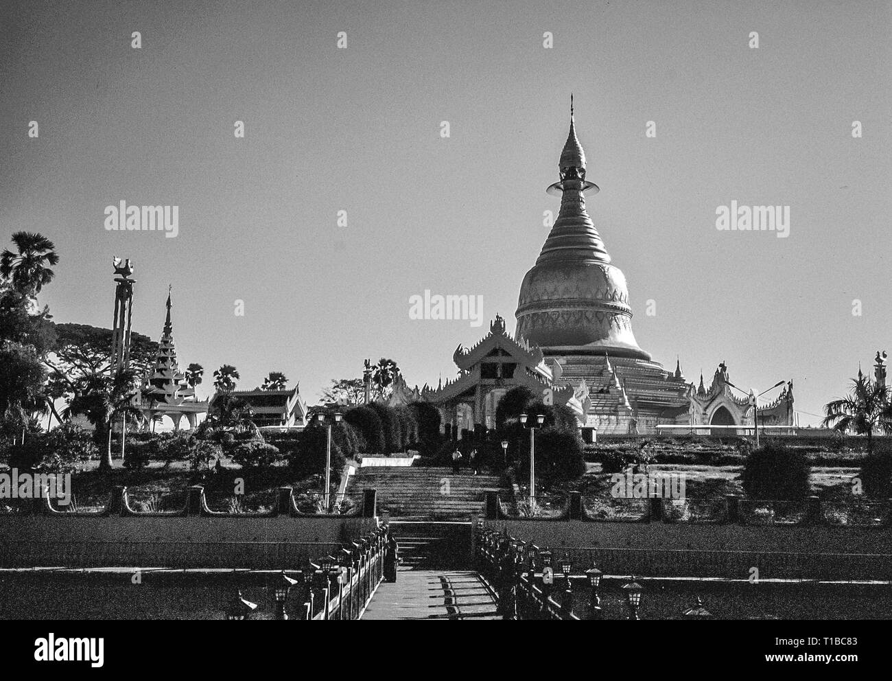 Birma [Myanmar] Der Königliche Palast Pagode in der nördlichen Stadt von Mandalay auf dem Irrawaddy Fluss Stockfoto