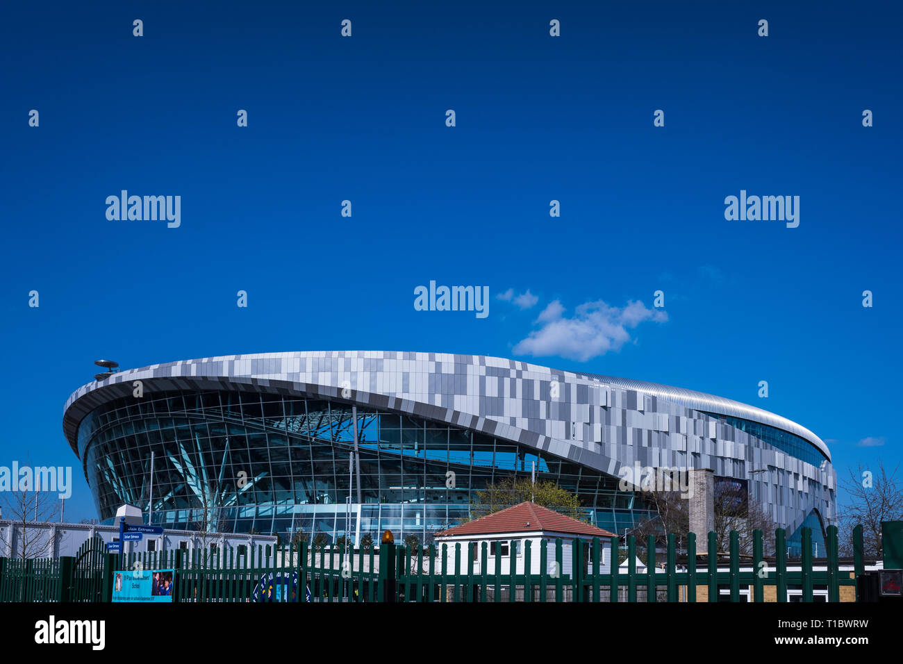 Tottenham Hotspur Stadium, High Road, Tottenham, London, England, Großbritannien Stockfoto