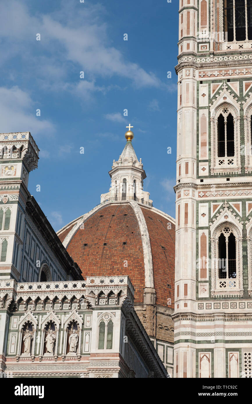 Detailansicht der Dom Dom und Turm der Kathedrale von Santa Maria Del Fiore. Stockfoto