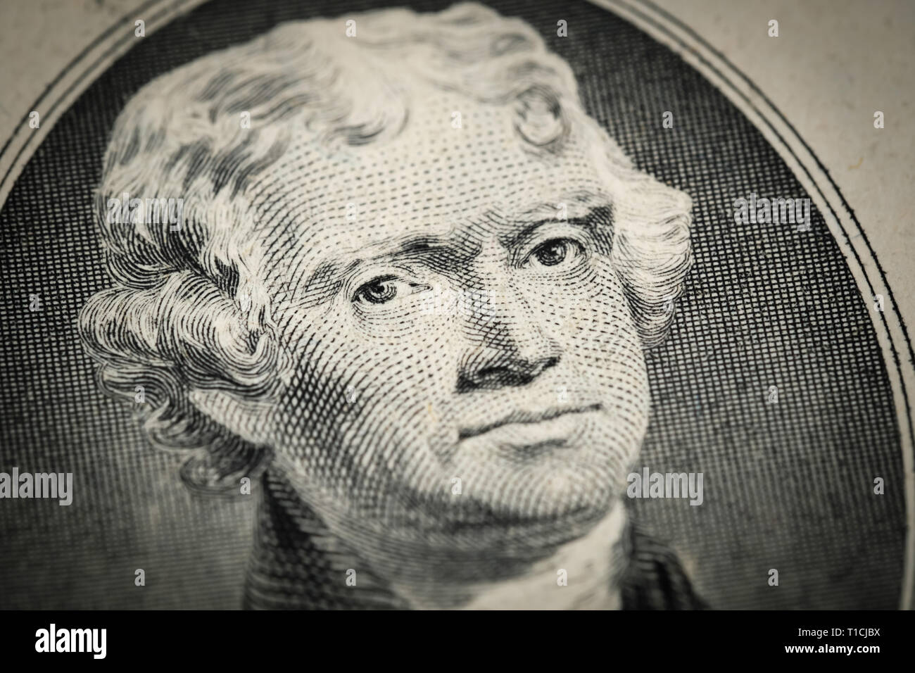 Porträt von Präsident Thomas Jefferson Portrait auf zwei (2) amerikanischer Dollar Bill. Makro Nahaufnahme. Stockfoto