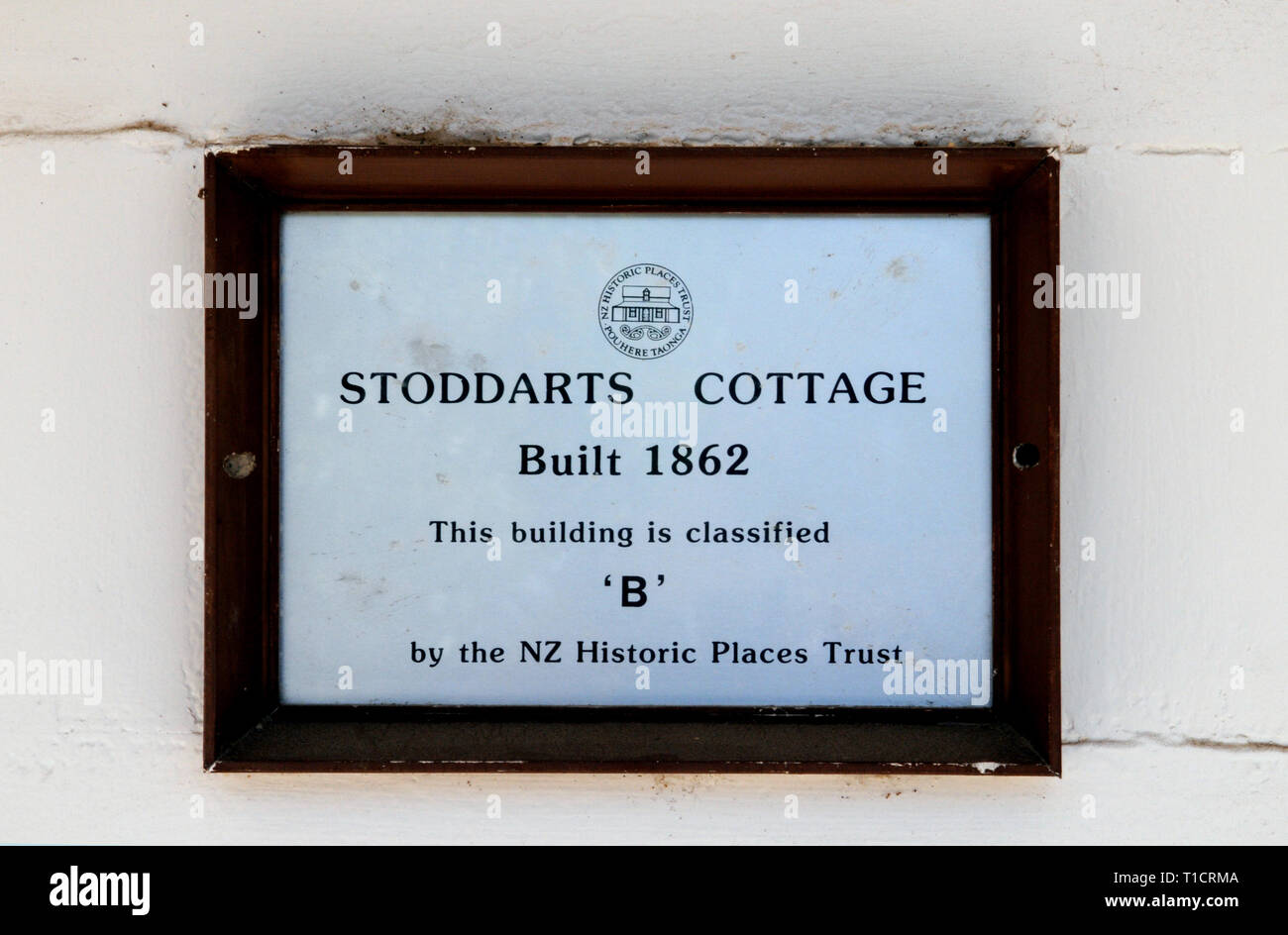 Stoddart Cottage im Diamond Harbour in der Nähe von Christchurch, Neuseeland. Es ist als Kategorie 1 Erbe Struktur erfasst. Stockfoto