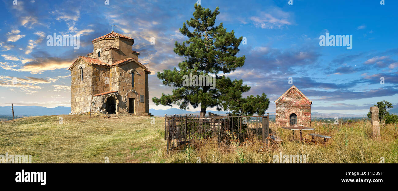 Fotos und Bilder von St Giorgi (St. George) Kirche, Samtsevrisi, Georgien (Land). Ein perfektes Beispiel für eine 7. Jahrhundert Byzantinischen "Baum Kreuz" Kirche Stockfoto