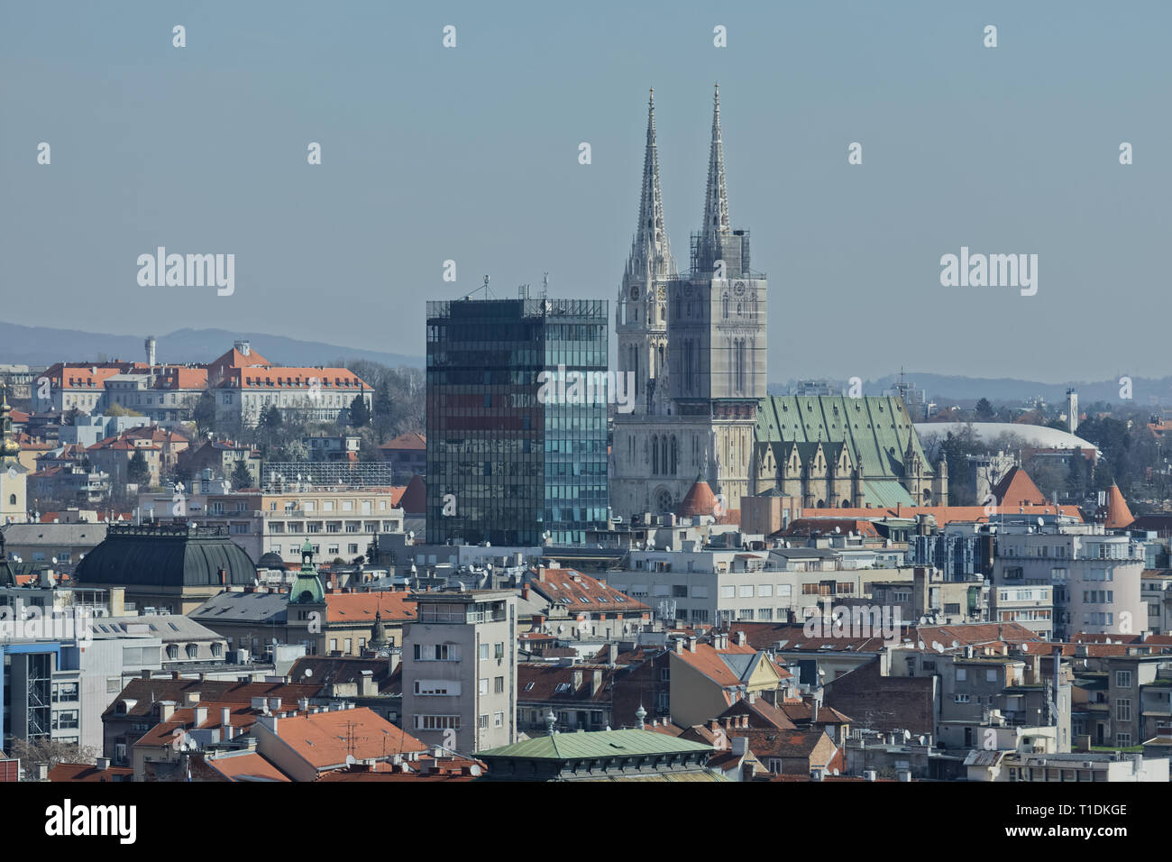 Panorama von Zagreb mit Kathedrale Stockfoto