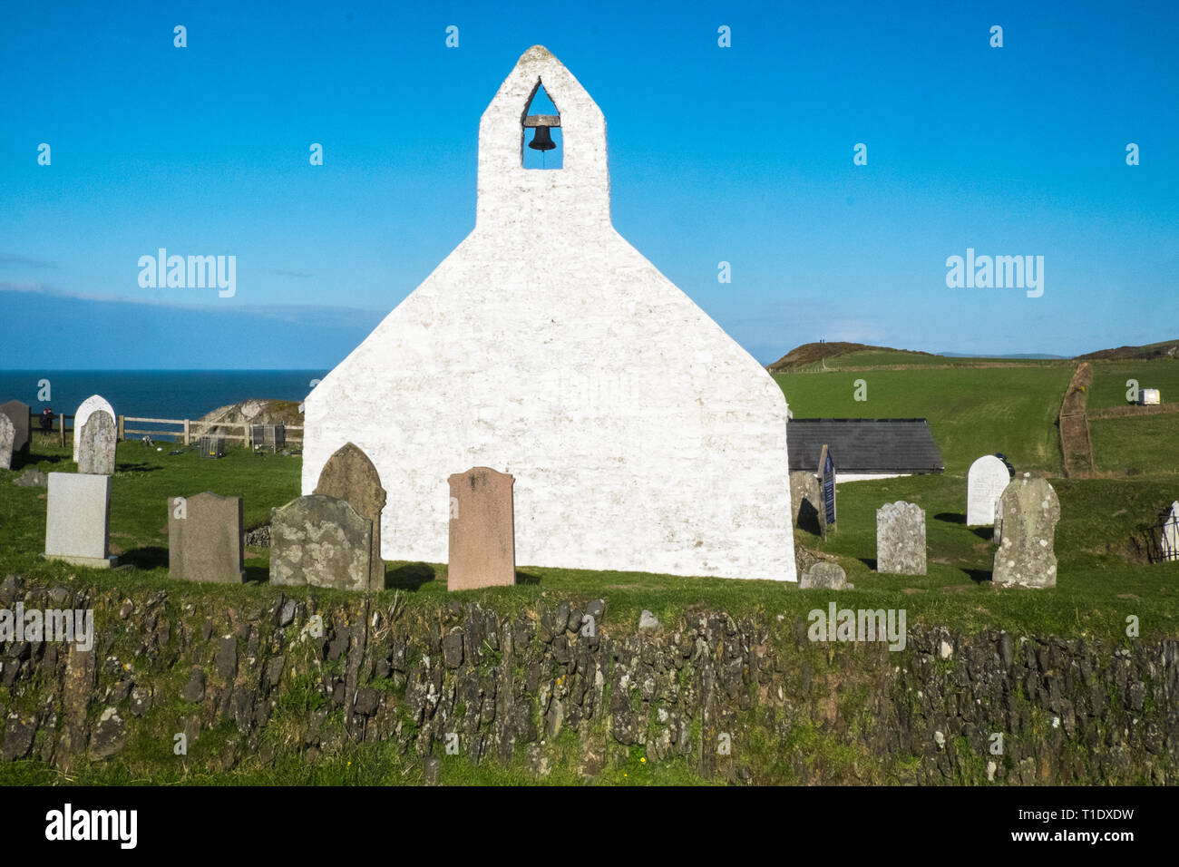Ländliche, auf dem Land, Mwnt, Kirche, Ceredigion, Küste, Küste, Küste, die Cardigan Bay, Strickjacke, Wales, Welsh, Mitte, West, Wales, UK, GB, Großbritannien, Großbritannien, Britische Stockfoto