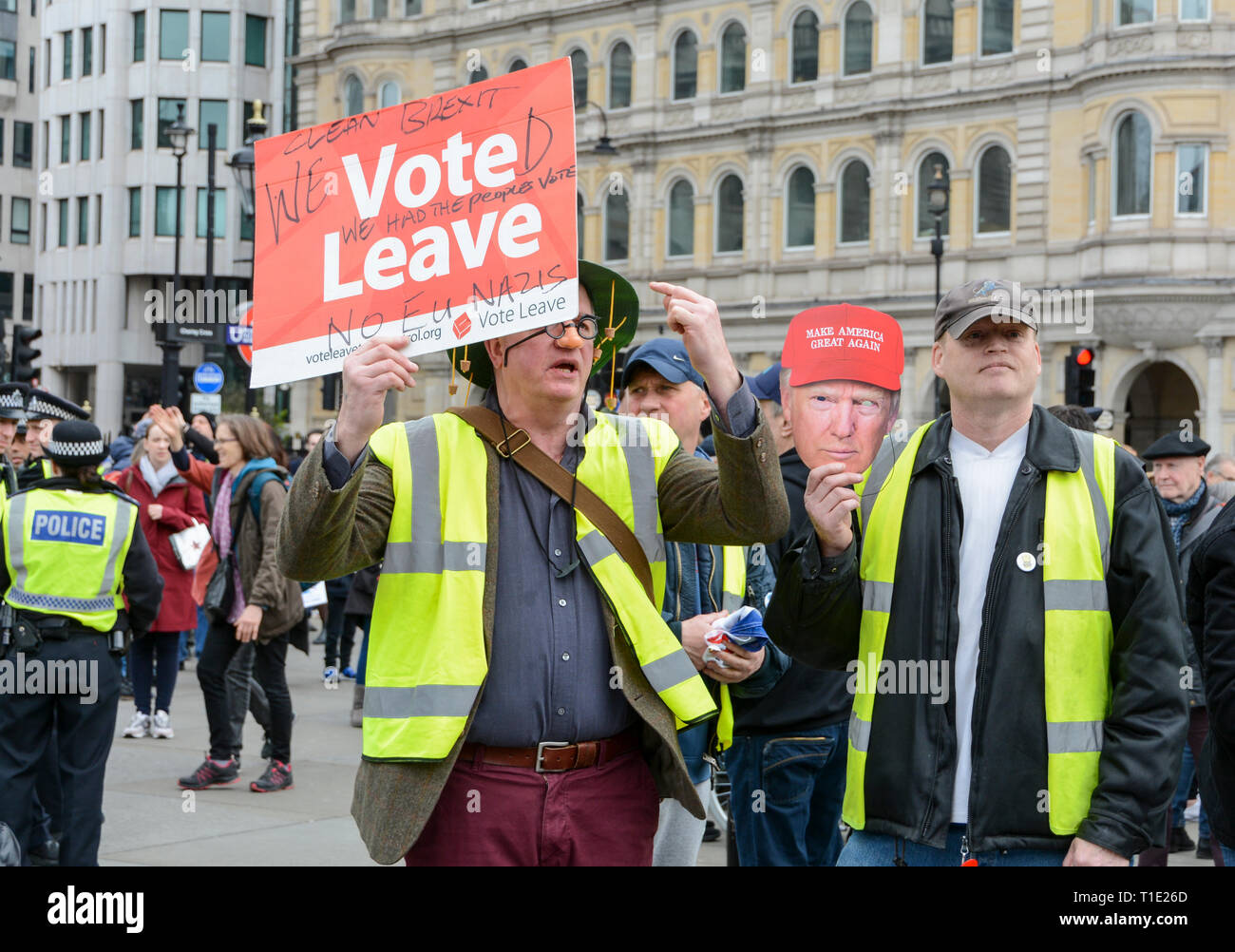 London, England, Großbritannien. 23 März 2019. Brexit-Befürworter Votum Verlassen Sie die Gegendemonstration am Trafalgar Square, London, Großbritannien Stockfoto