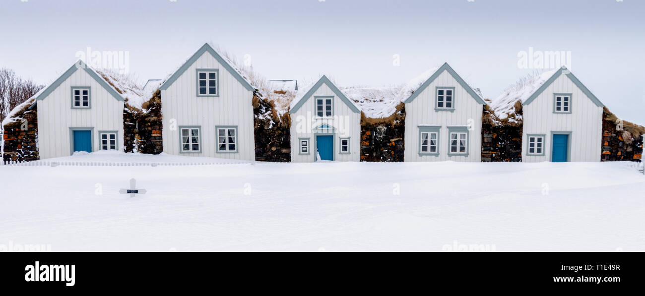 Alte isländische Torfhäuser, North Island Stockfoto