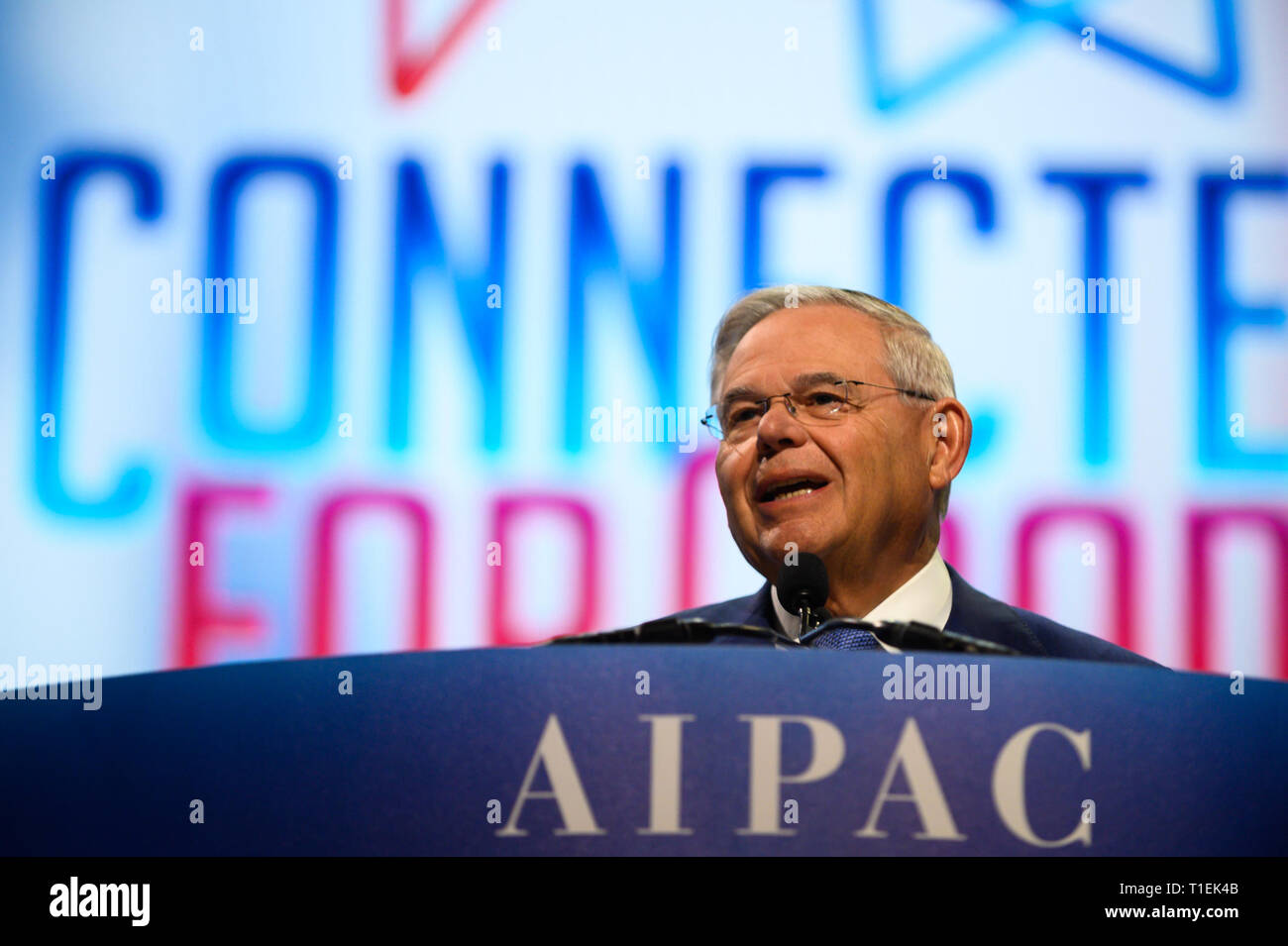 März 25, 2019 - AIPAC hält seine jährliche Konferenz in Washington DC. US-Senator Robert Menendez spricht an der jährlichen AIPAC-Konferenz in Washington DC. Zach D Roberts. Washington DC. USA. NEUE. 20190326 (Bild: © Zach RobertsZUMA Draht) Stockfoto