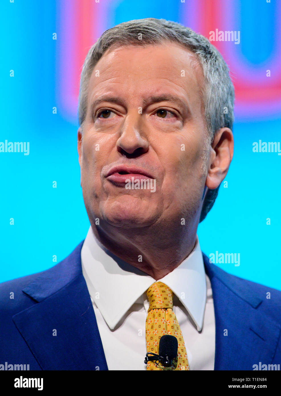 Bürgermeister Bill De Blasio (Demokrat von New York, New York) spricht an der American Israel Public Affairs Committee (AIPAC) 2019 Politik Konferenz im Washington Convention Center in Washington, DC am Montag, 25. März 2019. Credit: Ron Sachs/CNP (Einschränkung: Keine New York oder New Jersey Zeitungen oder Zeitschriften innerhalb eines 75-Meilen-Radius von New York City) | Verwendung weltweit Stockfoto