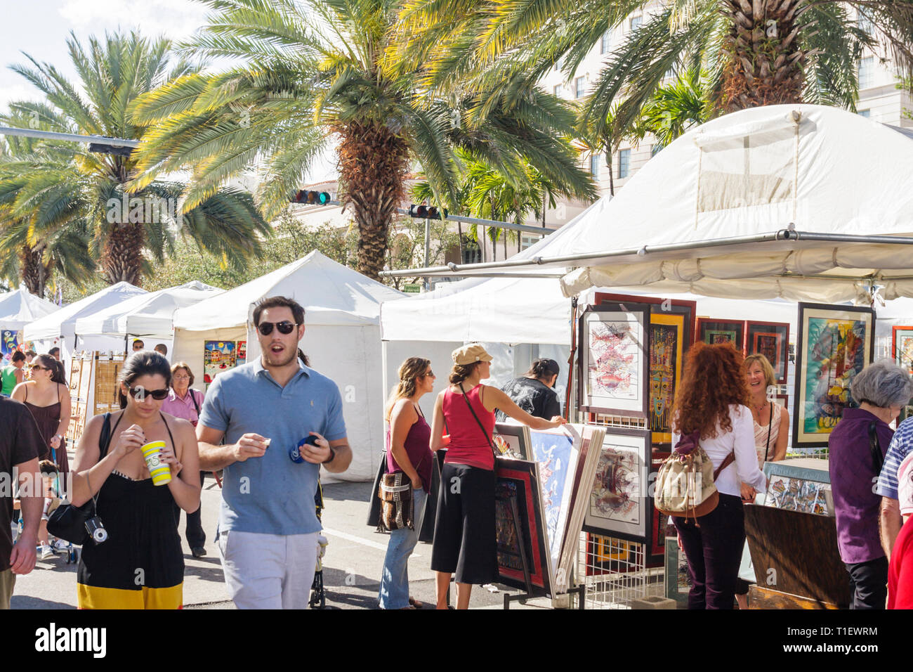 Miami Florida, Coral Gables, Coral Way, Miracle Mile, Karneval, Karneval auf der Meile, Veranstaltung, Straßenmesse, Festival, Hispanic Latin Latino ethnischen Immi Stockfoto