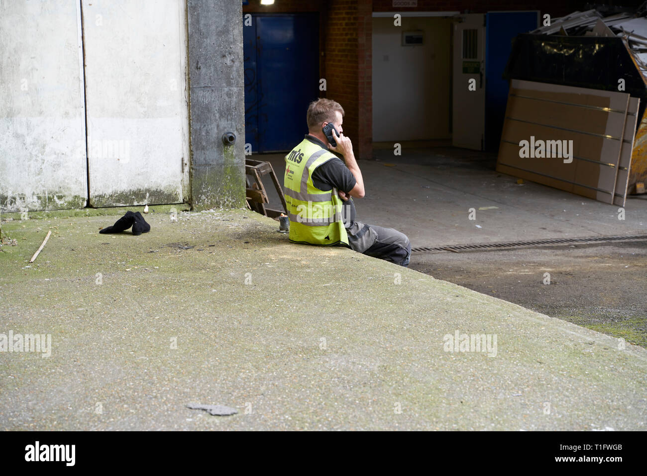 Mann am Telefon Stockfoto