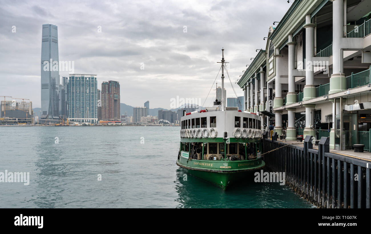 Star Ferry nach Kowloon, Hong Kong. Stockfoto