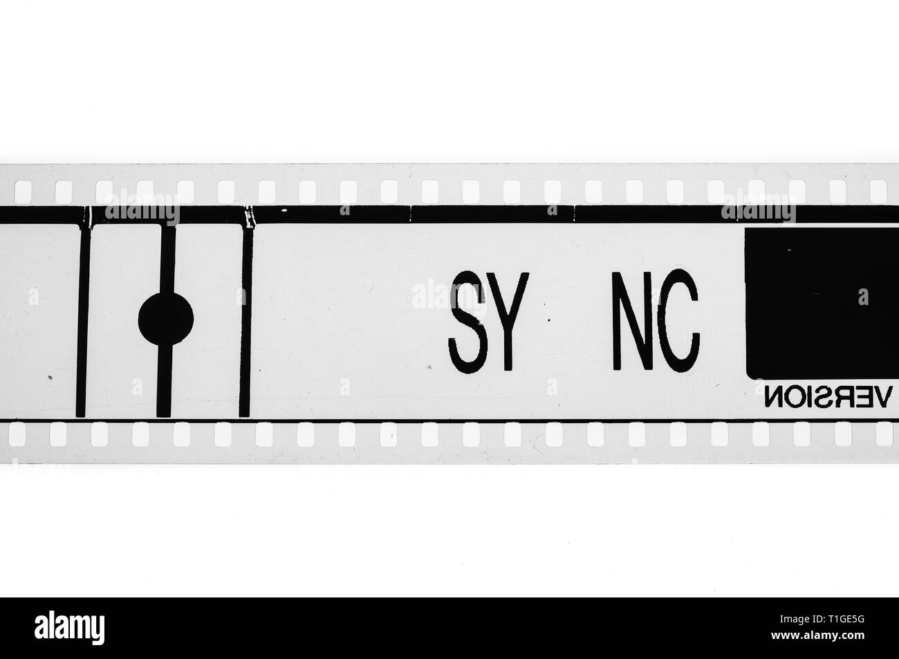Extreme Nahaufnahme von 35 mm Film Kopf streifen mit Sync Kopf Textnachricht auf framesù Stockfoto