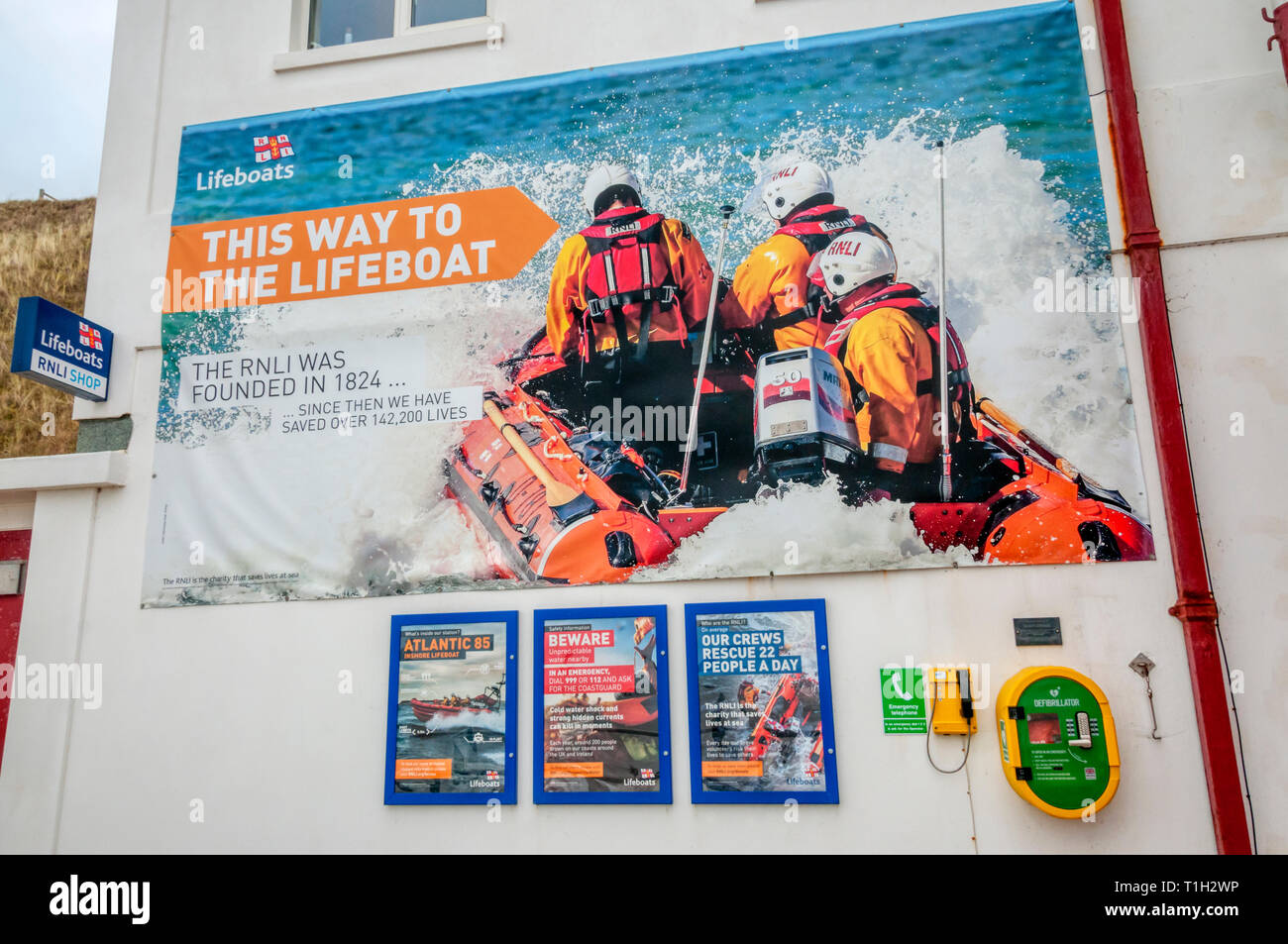 RNLI Lifeboat Plakate am Rettungsboot Station, Sheringham Stockfoto
