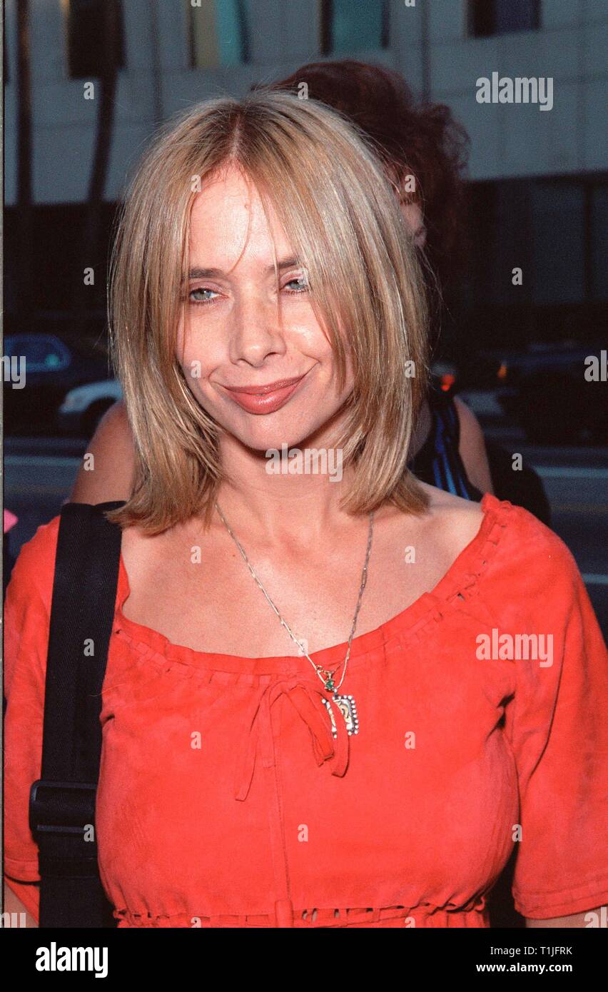 LOS ANGELES, Ca - 16. August 1999: Schauspielerin Rosanna Arquette im Rahmen der Weltpremiere in Beverly Hills, der "Die Muse", die Sterne Sharon Stone & Andie McDowell. © Paul Smith/Featureflash Stockfoto