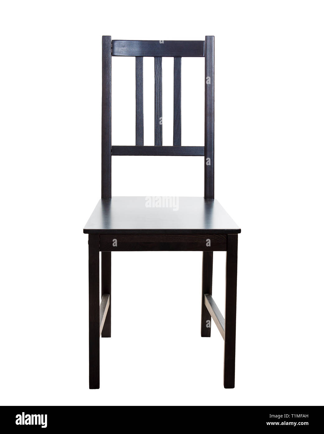 Komfortable schwarze hölzerne Hocker vorne Blick auf weißem Hintergrund. Stockfoto