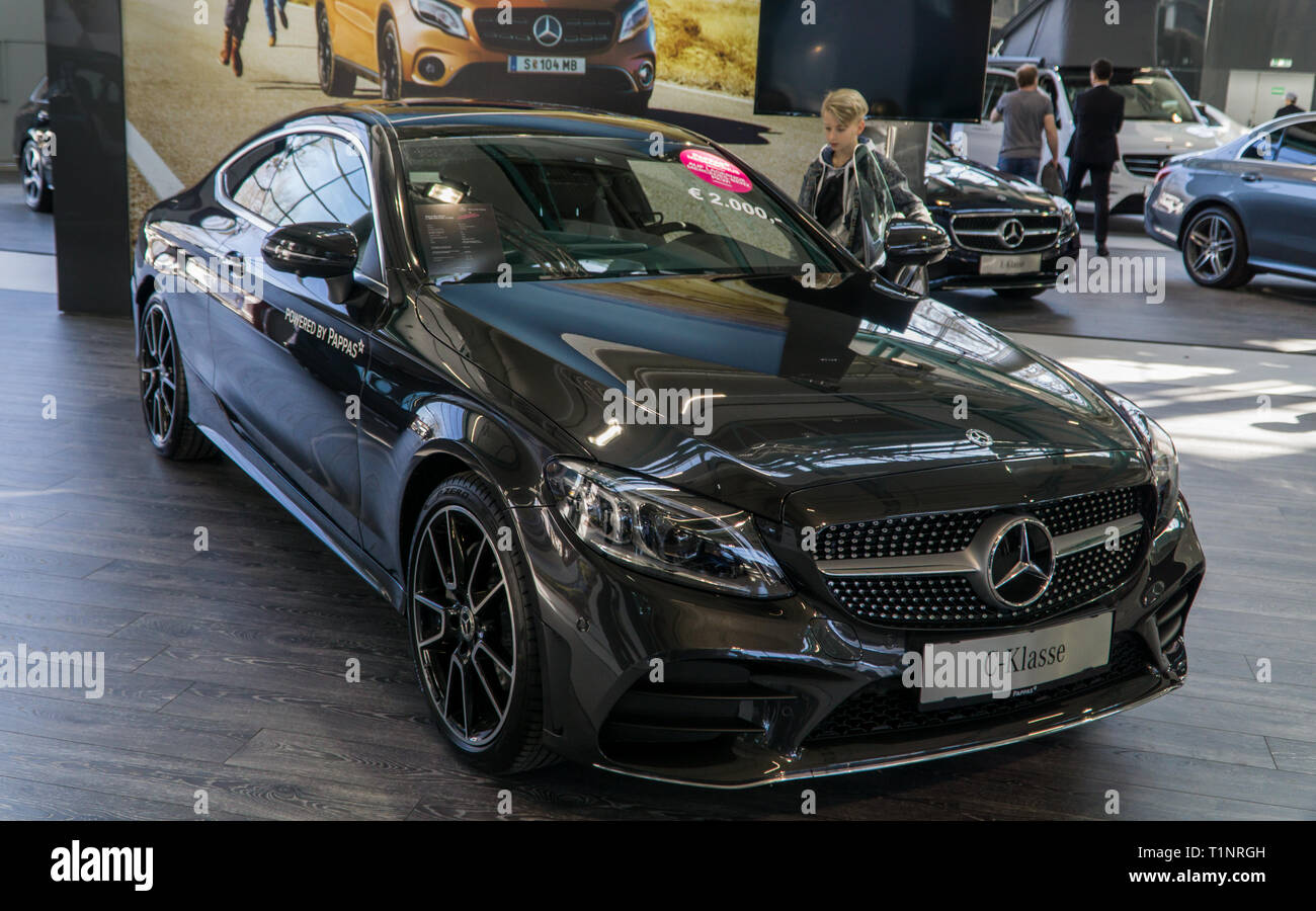 Salzburg, Österreich - 23. März 2019: Die neue C-Klasse von Mercedes Benz auf der Auto Show Stockfoto