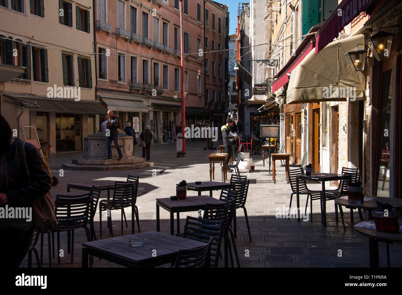 Samstag, 23 März 2019, Veniece, Italien. Eine Straße im Stadtteil Castello. Stockfoto