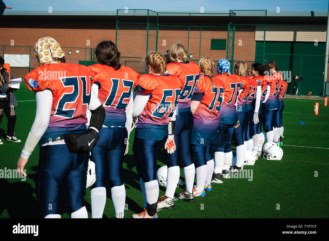 Derby Braves, weibliche American Football Team Stockfoto