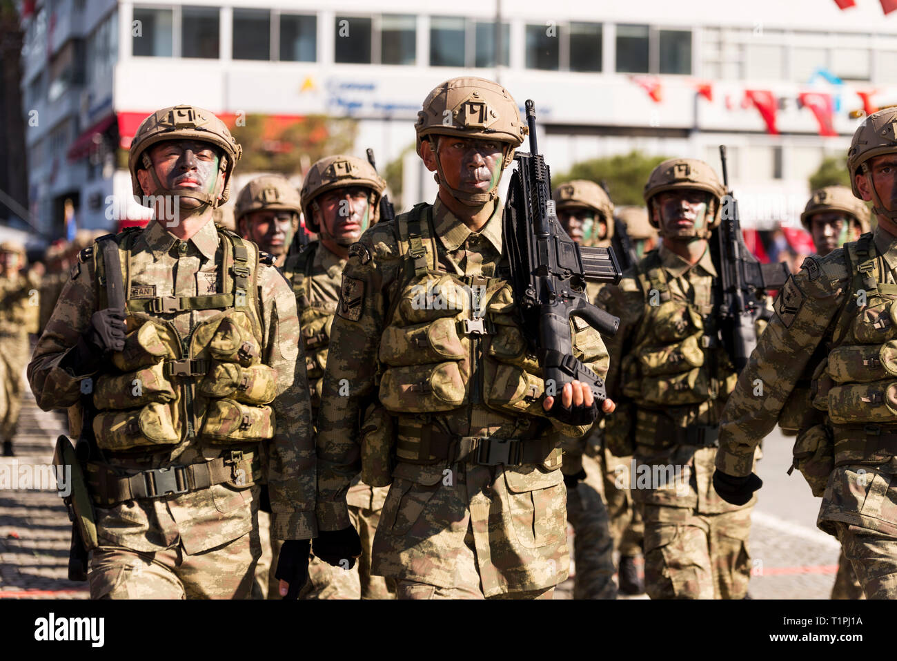Izmir, Türkei - 29 Oktober, 2018: türkische Soldaten militärische Wandern am Tag der Republik Türkei. Stockfoto