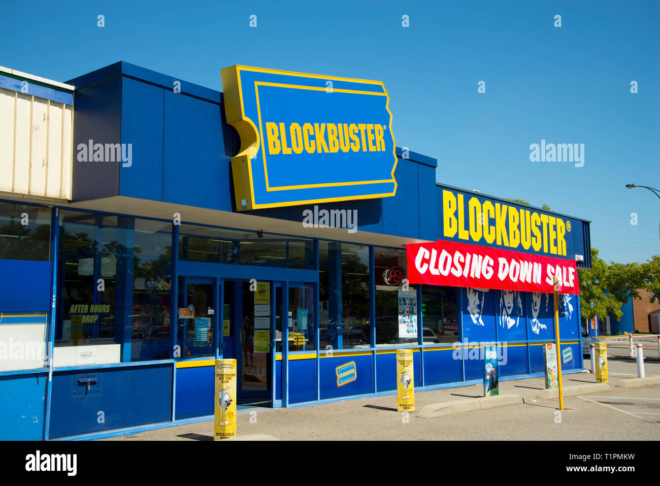 PERTH, Australien - März 13, 2019: Die letzten Blockbuster Video Store in Australien die Schließung in der Vorstadt von Morley Stockfoto