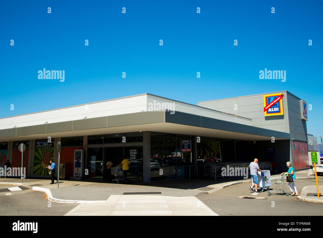 PERTH, Australien - März 13, 2019: Die letzten Blockbuster Video Store in Australien die Schließung in der Vorstadt von Morley Stockfoto