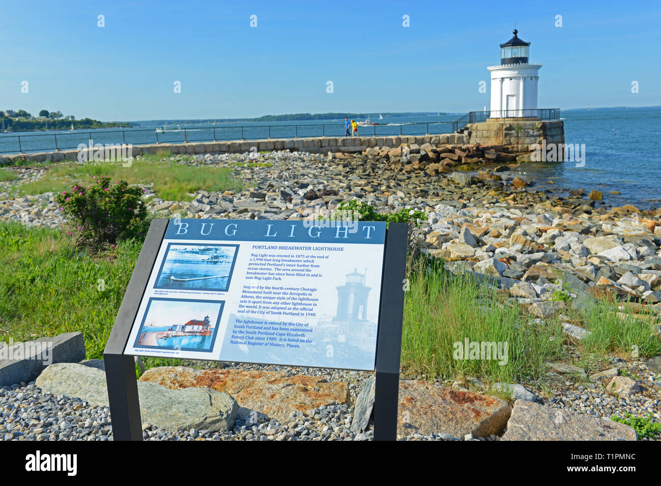 Portland Breakwater Leuchtturm (Fehler) Licht ist ein kleiner Leuchtturm an der South Portland Bay, Portland, Maine, USA. Stockfoto