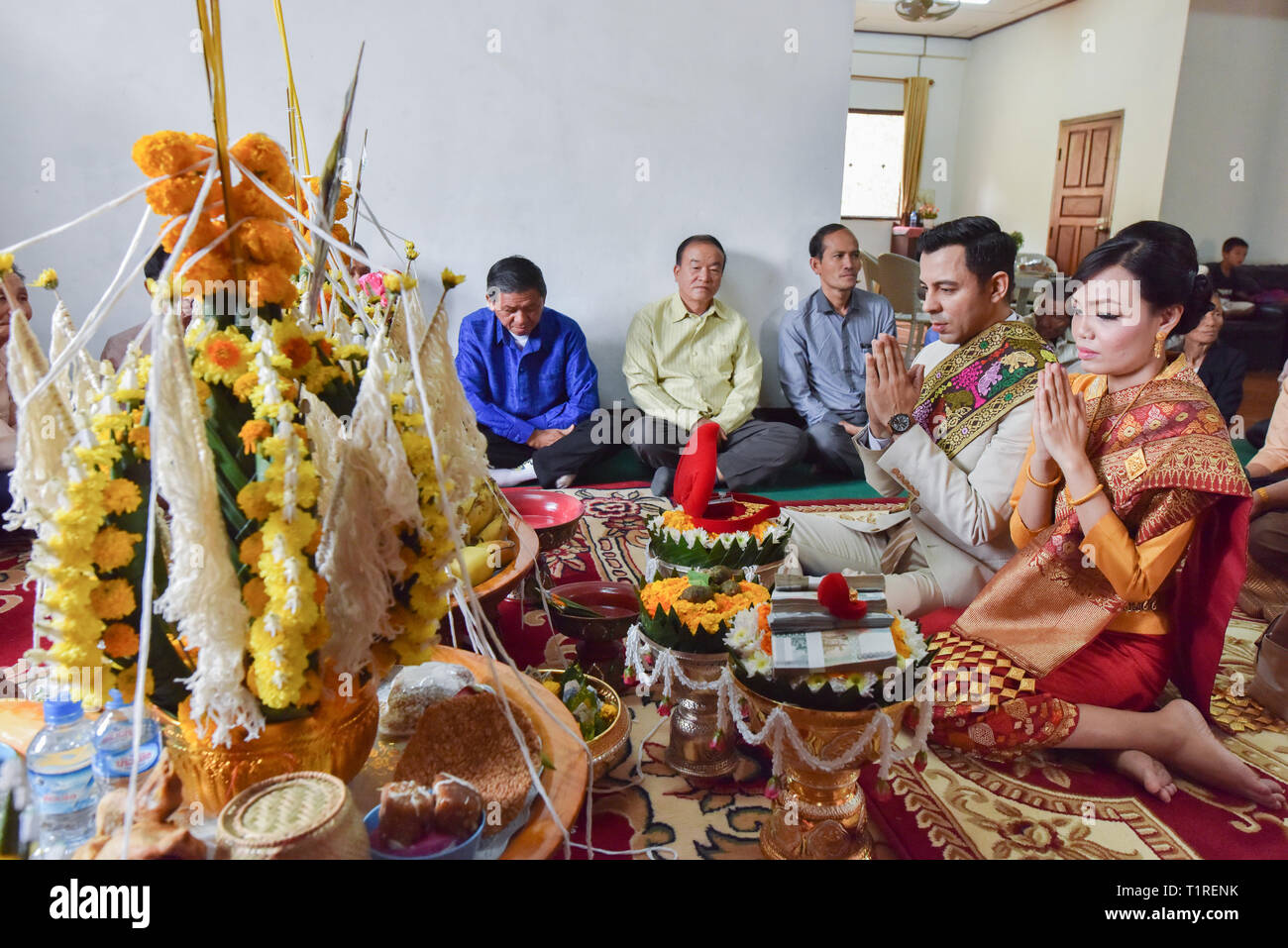 Traditionelle buddhistische Hochzeit Laos Stockfoto