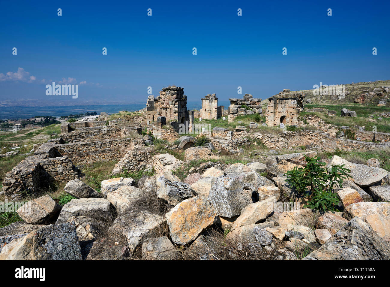 Bild von den Ruinen der Byzantinischen Martyrion des hl. Philippus Kirche und Healing Center. Hierapolis archäologische Stätte in der Nähe von Pamukkale in der Türkei. Mart Stockfoto